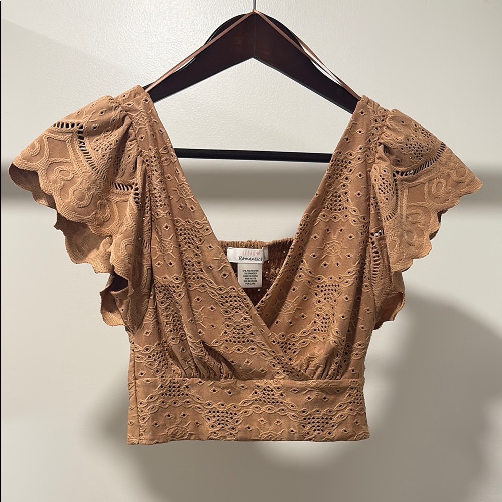 URBAN Romantics Brown Flutter Sleeve Crop Blouse